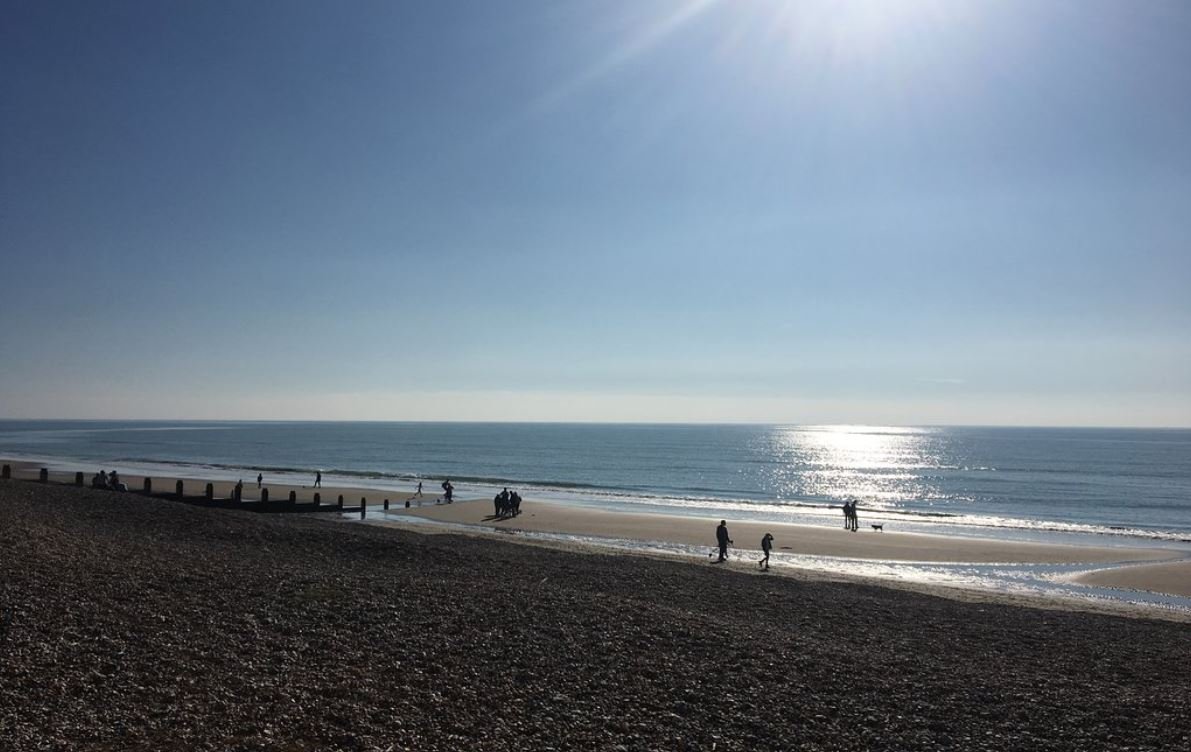 Dog-Friendly-Holiday-Destinations-Camber-Rye-East-Sussex-UK