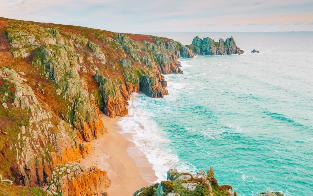 14 Very Best Beaches in Cornwall To Visit