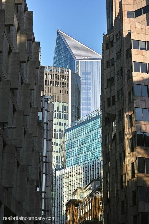 From Shakespeare to The Present: Tracing the Evolution of British Theatre